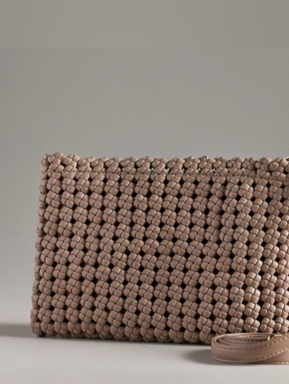Insane Condition Anthropologie Kalani Woven Knot Crossbody Bag (Faux Leather Ed) - Picture 2 of 8